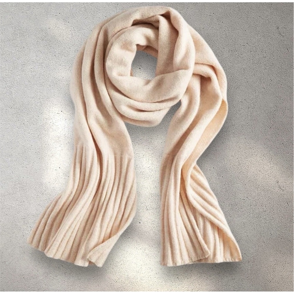 Set Of 4 On 34th Women's Wide-Ribbed Solid Knit Scarf MSRP $168 - Picture 2 of 4